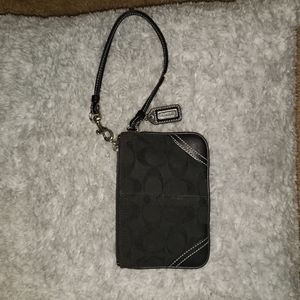 Small Coach wristlet